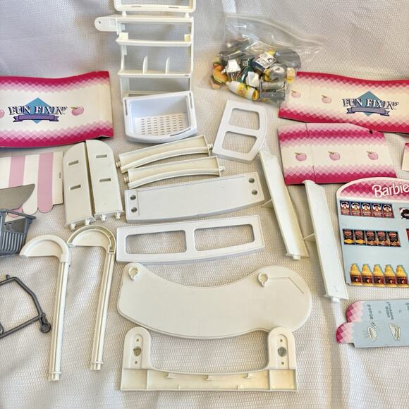 1997 Barbie Fun Fixin’ Supermarket Grocery Store Playset Mattel 67576 Vintage 90 - Picture 3 of 16